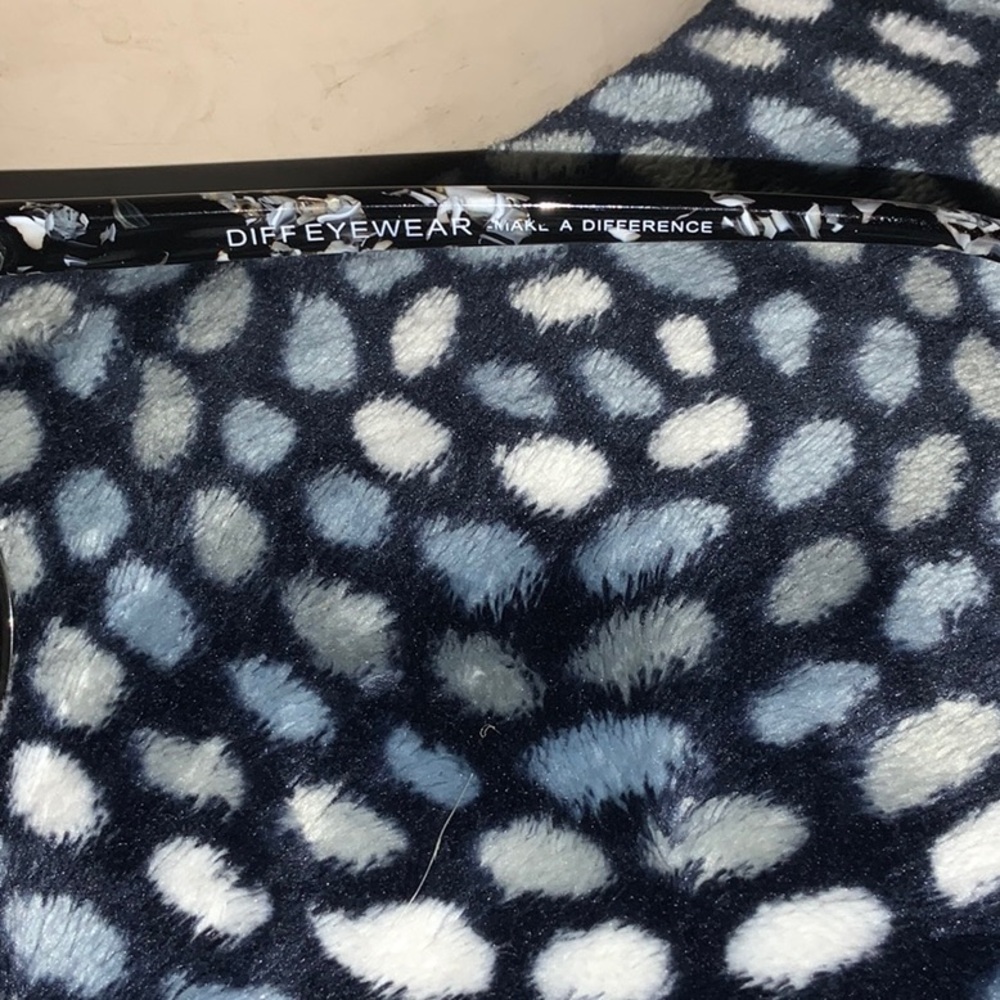 Diff Tortoise Warefarer Sunglasses. - image 5